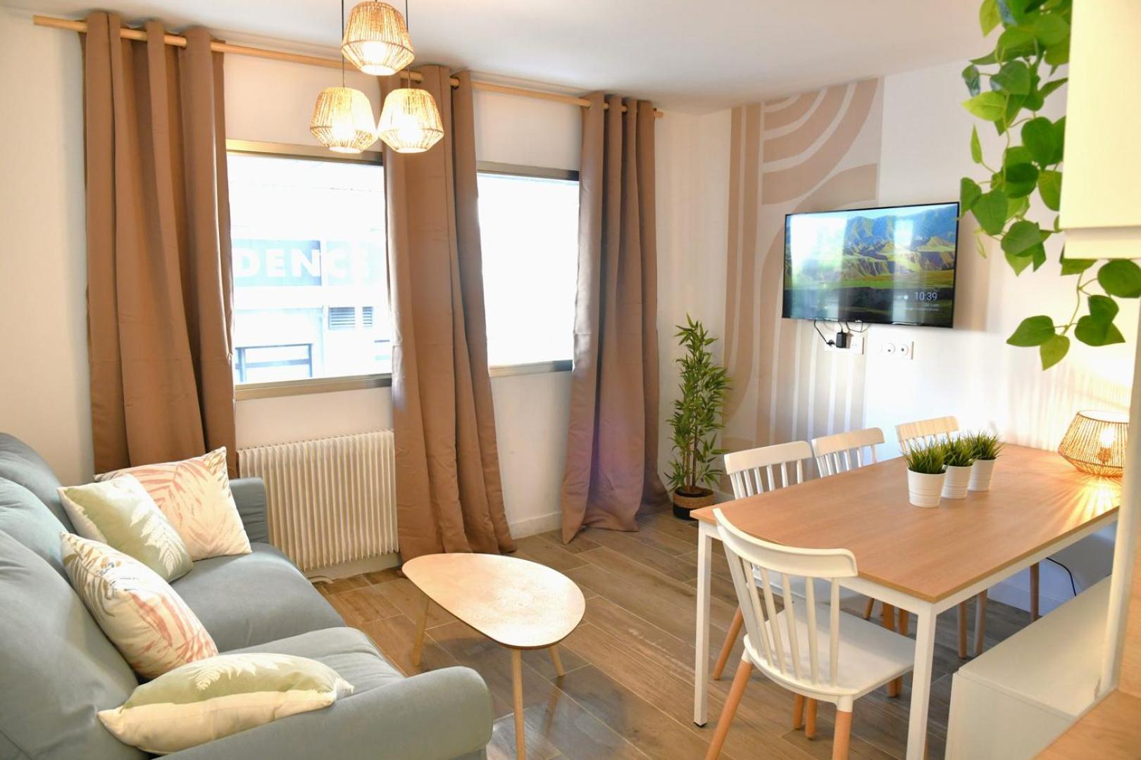 A Quelques Minutes De La Croisette - 8 Pers Apartment Cannes Ngoại thất bức ảnh